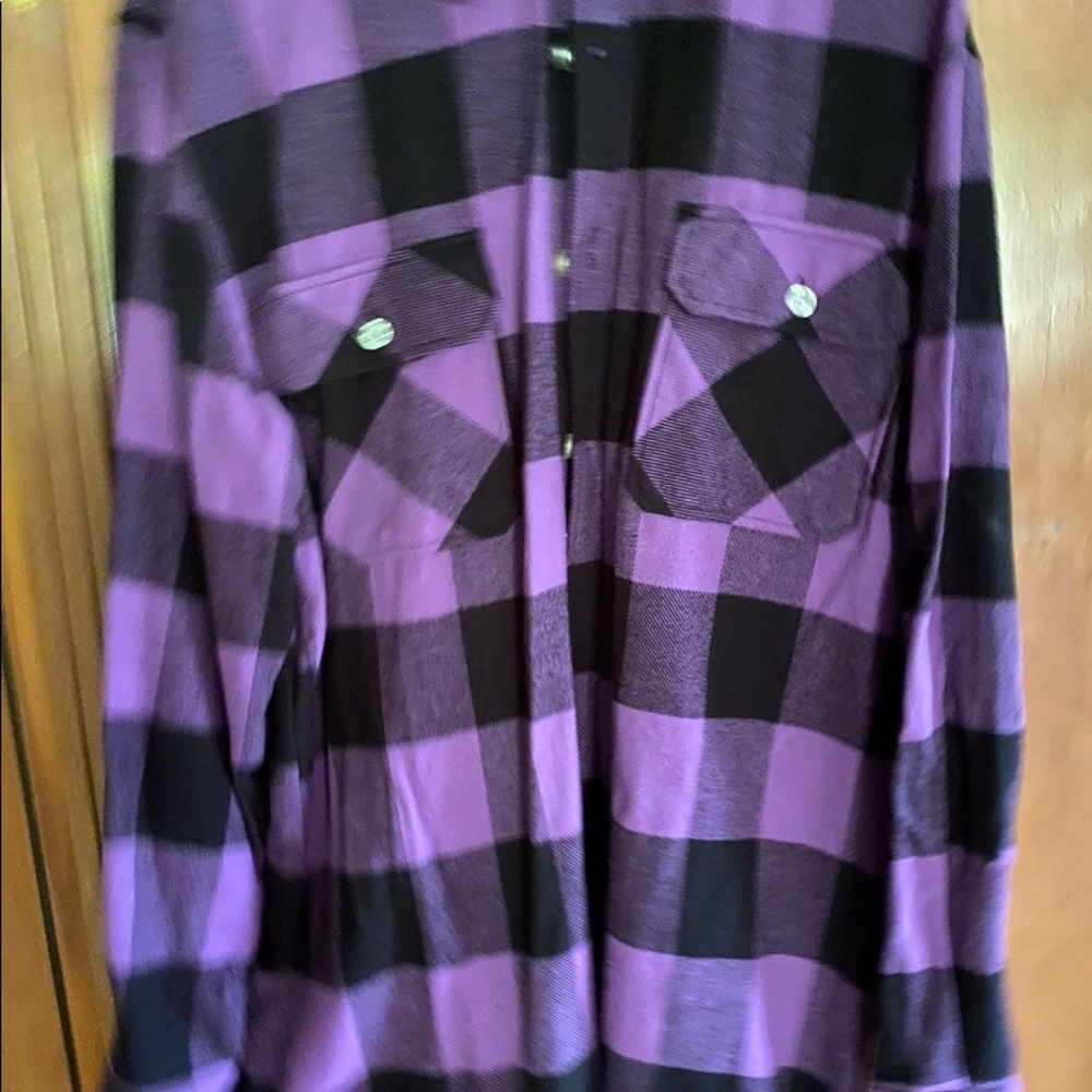 Men’s Flannel from Zumiez